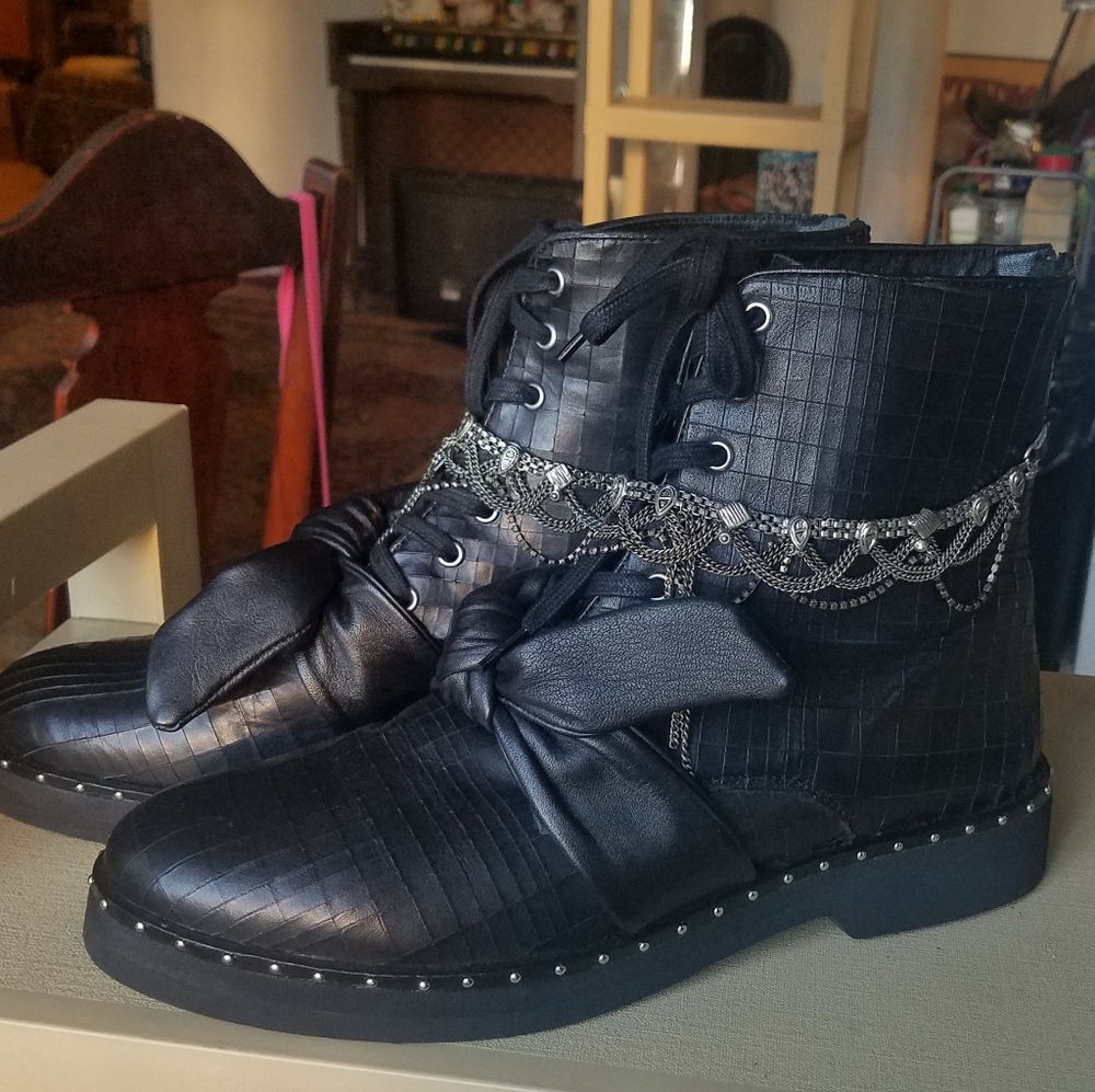 Free People rare Combat moto boots with chains